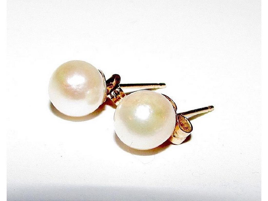 14K Gold 6mm Cultured Akoya Pearl Post Earrings Fine (1 of 1)