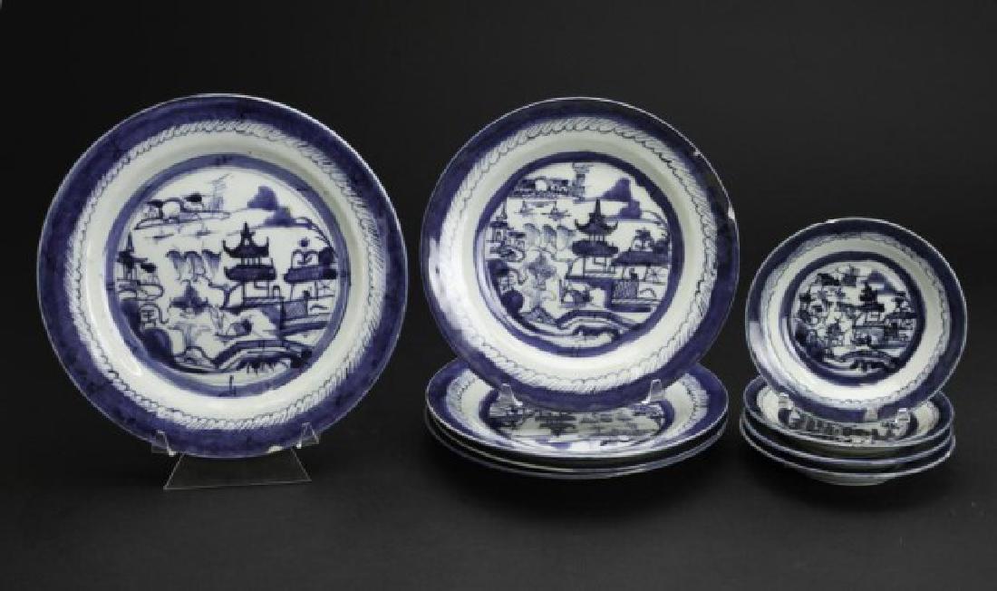 CHINESE BLUE AND WHITE PLATE SET (1 of 3)