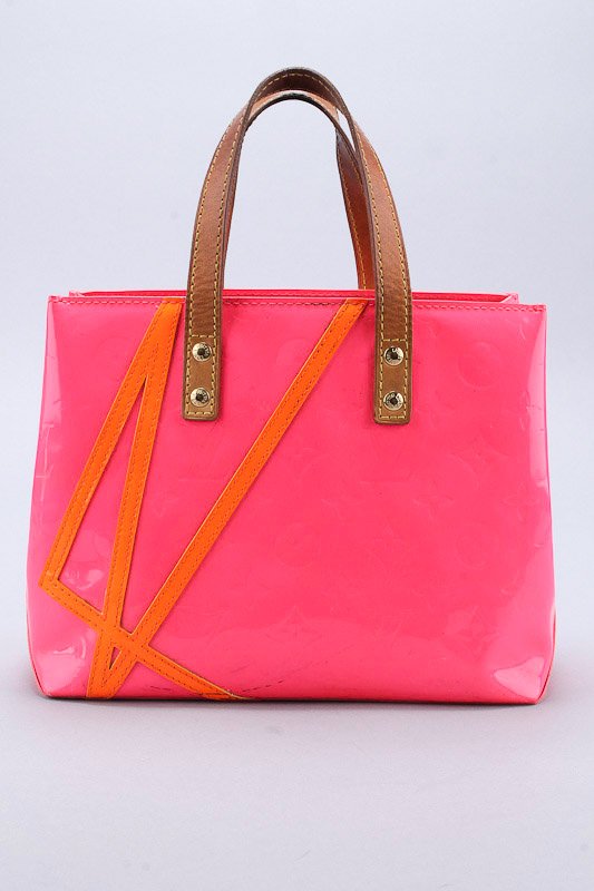 Louis Vuitton Vernis Pink Monogram Bag: Product Description Designer: Louis Vuitton Style: Tote Bag, Handbag, Everyday Bag Style: Louis Vuitton Reade Robert Wilson Limited Edition Material: Patent Leather Color: Fluo Rose (Pink