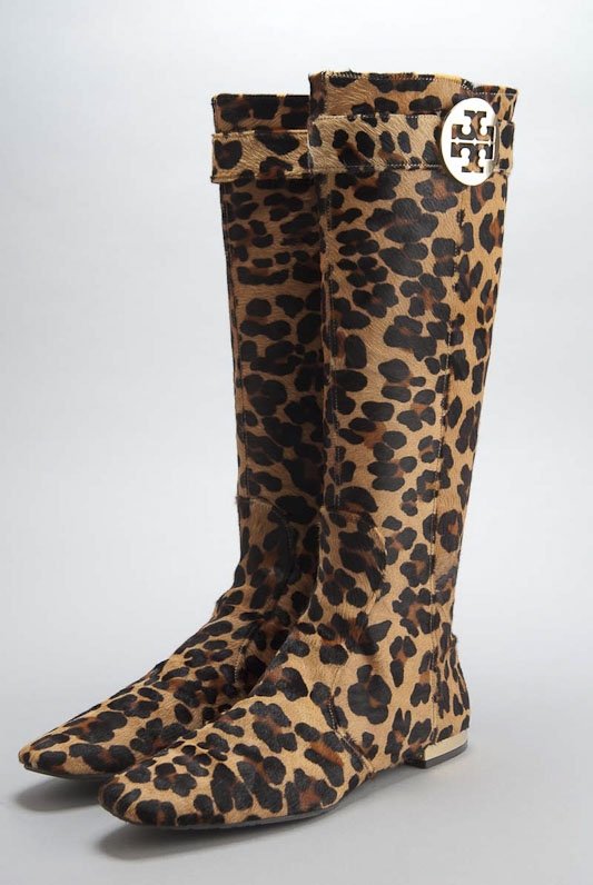 Tory Burch Leopard Print Calf Hair Uma Boots (11): Designer: Tory Burch Style: "Uma Boot Calf Hair" # 2307855 Color: Brown, Black and Tan Strap / Closure: Zippered back Out-sole: Signature rubber sole Leopard print body Calf hair body <br