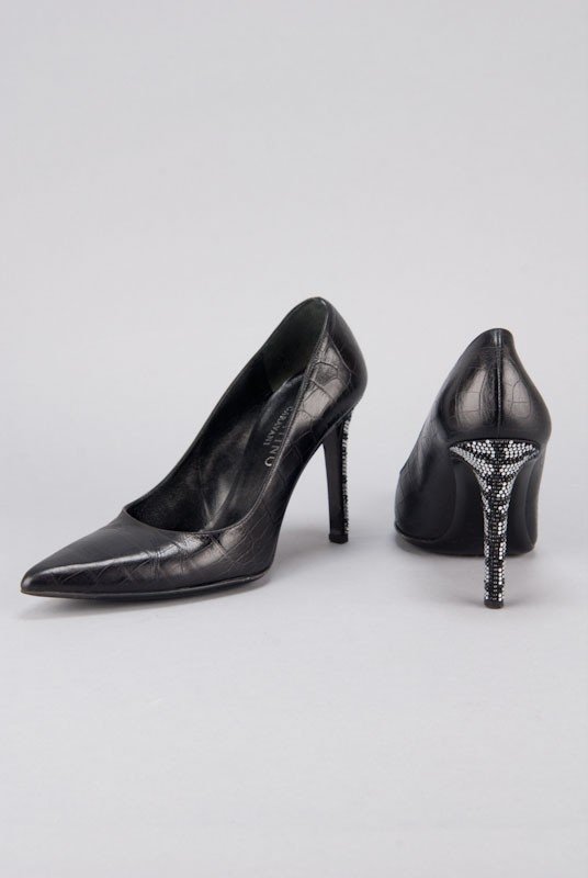 Valentino Garavani Black Croc Crystal Covered Heels: Designer: Valentino Color: Black Out-sole: Leather sole Croc embossed leather body Pointed toe Crystal covered heel Signature leather insole Insole: 10.25" / Heel: 4"