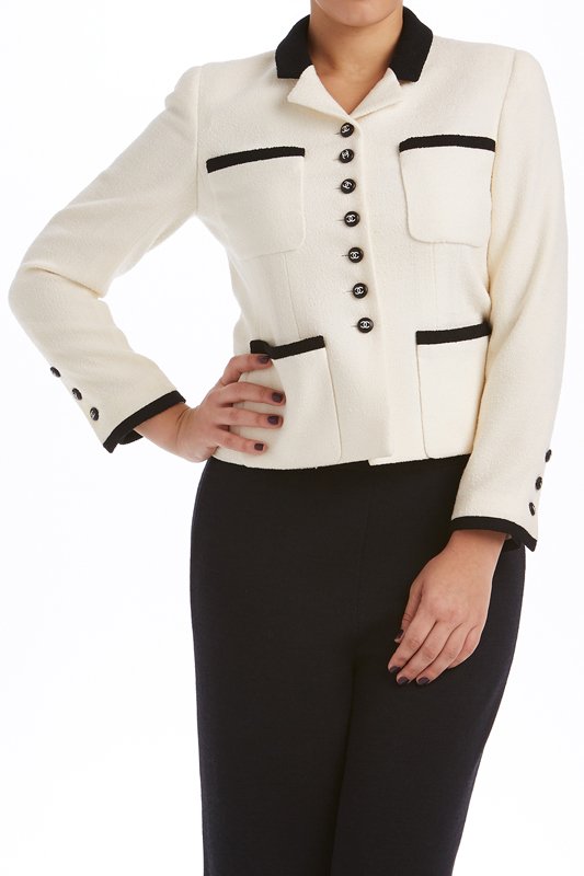 Chanel Boutique Cream & Black Wool Jacket (8/40) (1 of 5)