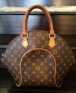 Authentic Louis Vuitton Ellipse Tote Bag: **NO BUYERS PREMIUM** 100% Authentic Louis Vuitton Ellipse Tote Bag This is the medium/large version of the ellipse. Such a beautiful and iconic bag. Monogram exterior, leather trim, double zip