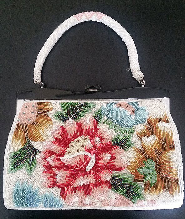 RARE! Vintage Fully Heavily Beaded Frame Handbag: **NO BUYERS PREMIUM** Rare and collectible vintage HEAVILY BEADED handbag Gorgeous floral pattern. Frame closure with clasp top Beaded on all sides Condition: Pre-owned (Vintage) Overall: Gentl