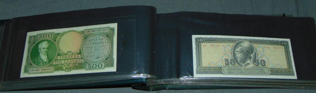Foreign and US Currency Collection. (1 of 8)