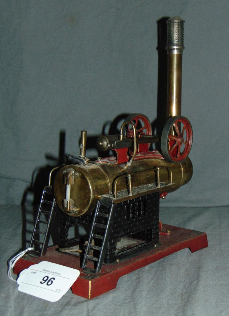 Nice Doll Stationary Steam Engine (1 of 4)