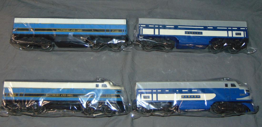 Lionel Lot of 2 Pair of F-3 Diesels (1 of 2)