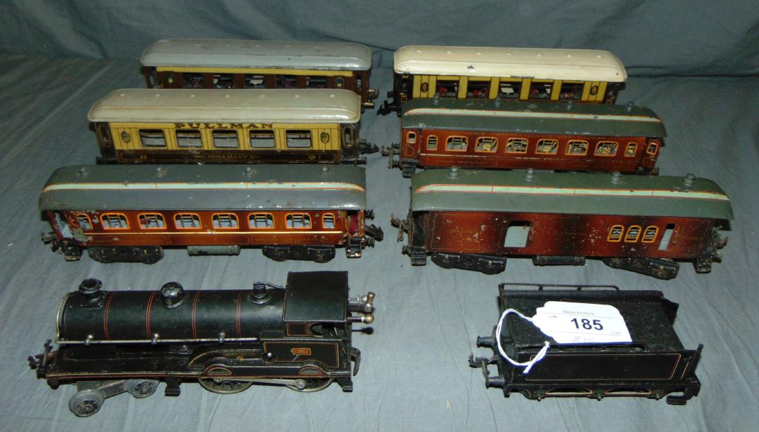 Bing O Gauge Passenger Set (1 of 7)