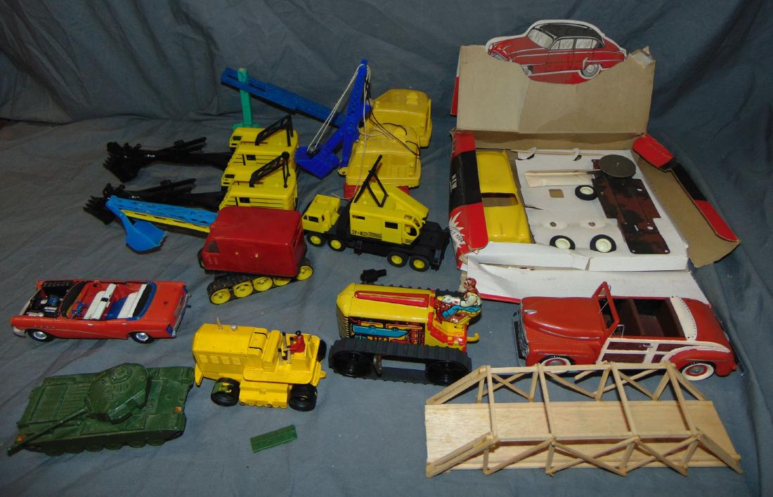 Mixed Vehicle Lot. (1 of 6)