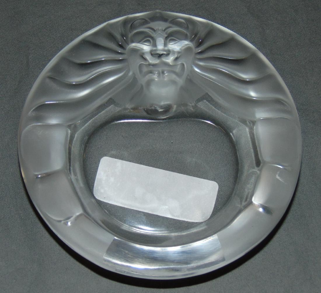 Lalique Lion Head Ashtray. (1 of 2)