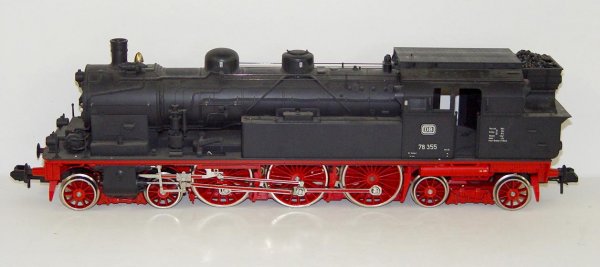 2 MARKLIN 1 GAUGE/MAXI 5706 LOCOMOTIVES - 3
