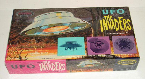 1968 SEALED AURORA INVADERS MODEL KIT: GREAT VINTAGE MODEL KIT, "THE INVADERS" BY AURORA PLASTICS, 1968. BOX IS STILL SEALED. BOX SHOWS SOME EDGE AND CORNER WEAR. GREAT PIECE!!