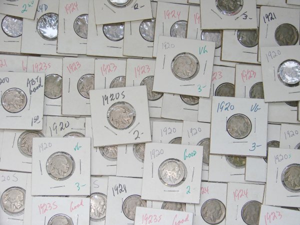 U.S. COIN LOT. NICKELS. - 2