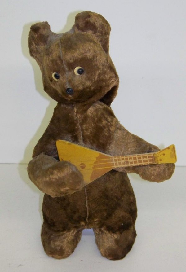 2423 GERMAN. WIND UP GUITAR PLAYING BEAR. Dec 16, 2007 Philip