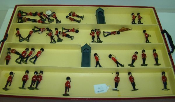 BRITAINS. #1555 BOXED. - 2