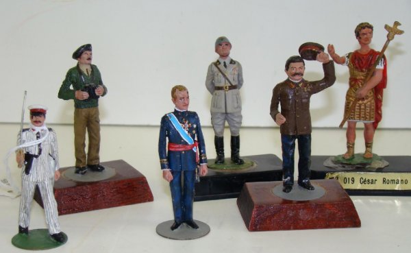 6 ALYMER PERSONALITY FIGURES - 2