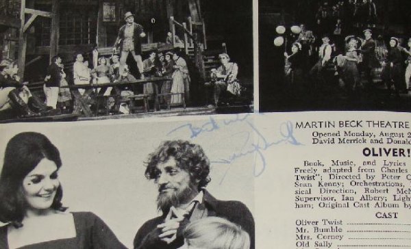 BROADWAY THEATRE WORLD AUTOGRAPHS 1965-66 - 3