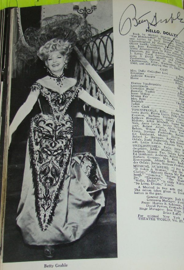 BROADWAY THEATRE WORLD AUTOGRAPHS 1965-66 - 4