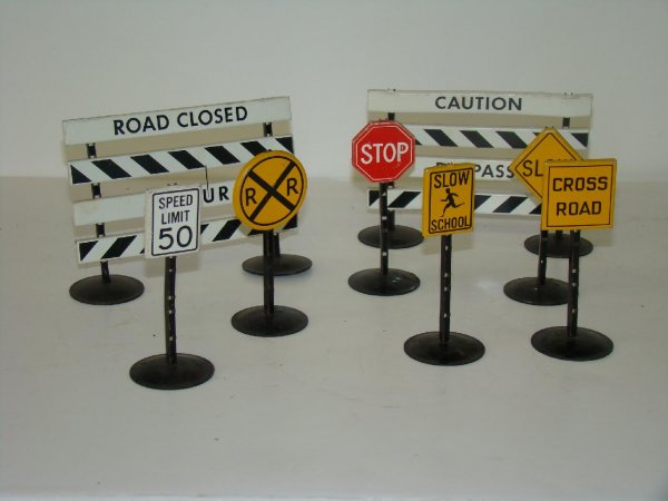 TONKA 4 PC. STATE HIGHWAY DEPT. SET W/SIGNS - 6