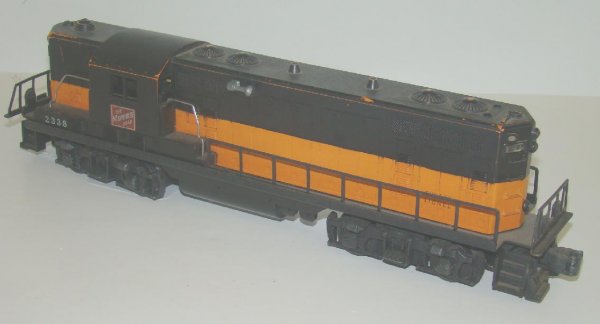 LOT OF THREE LIONEL ENGINES - 4