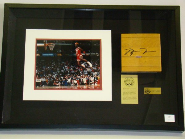 JORDAN AUTOGRAPHED STADIUM FLOOR & PHOTO