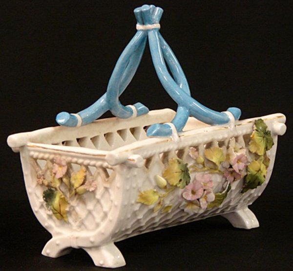 ANTIQUE DEPOSE PORCELAIN EASTER BASKET - 2