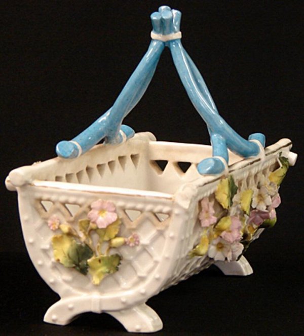 ANTIQUE DEPOSE PORCELAIN EASTER BASKET - 4