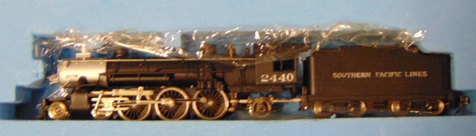Key Brass N Scale SP P5 Steam Loco: Nice Factory painted 4-6-2 steam loco & tender(2440). They are like new in box.
