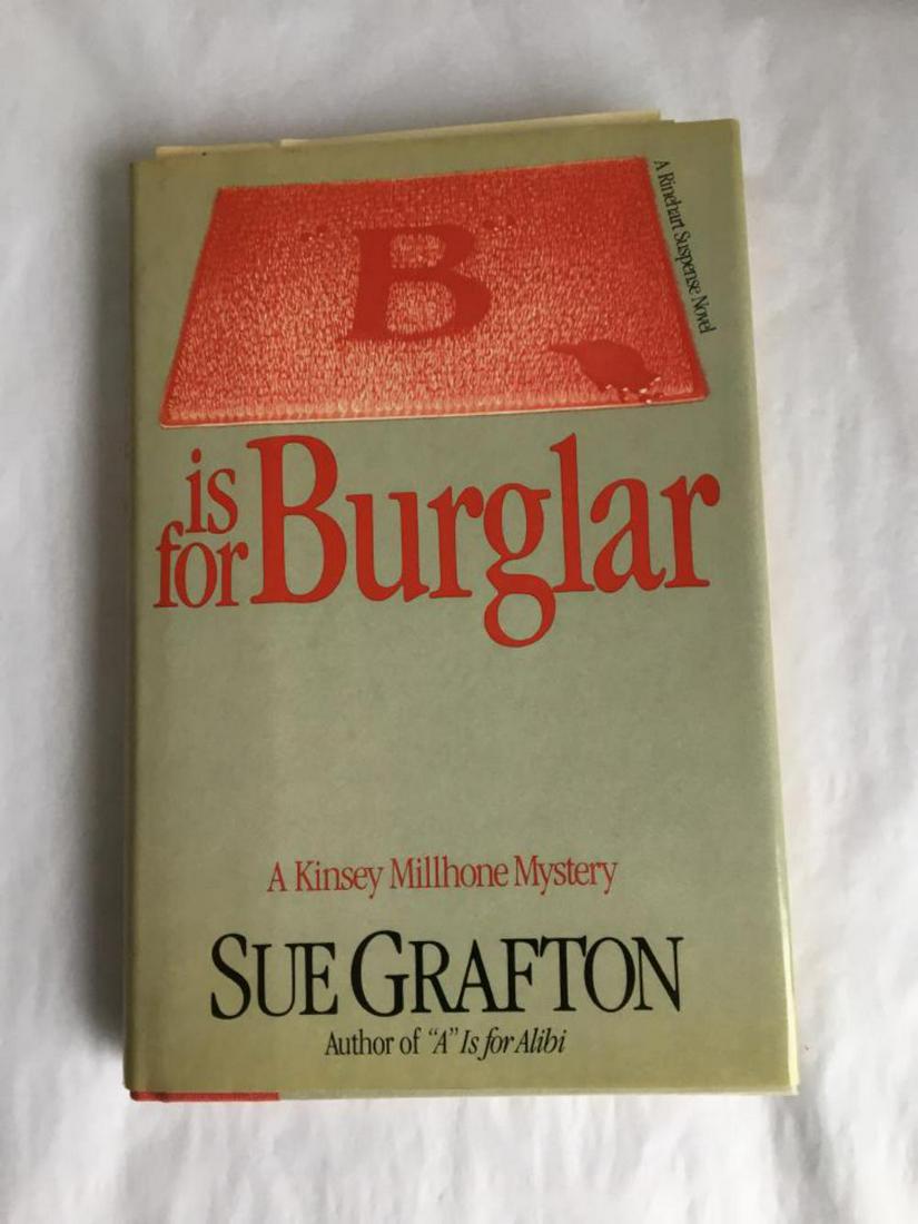 Sue Grafton. "B" is for Burglar. 1st DJ Signed. (1 of 3)