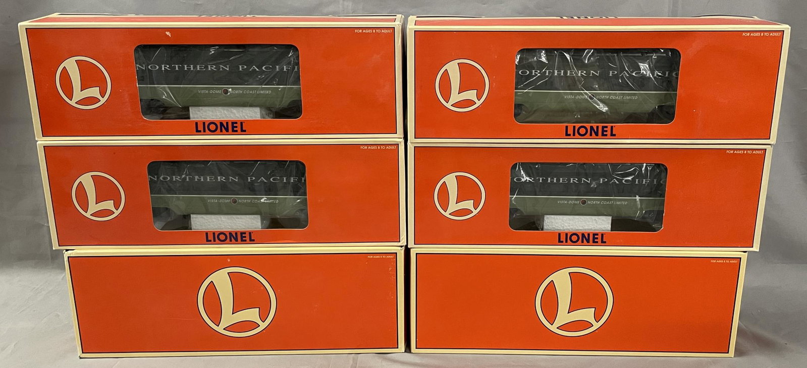6p Lionel NP F3 Passenger Set: Includes an 18145 & 46 F3 AB Diesels equipped with Command Control; RailSounds 2.5, dual motors and more; 19167 through 19170 smooth side passenger cars. All show light runtime with boxes.
