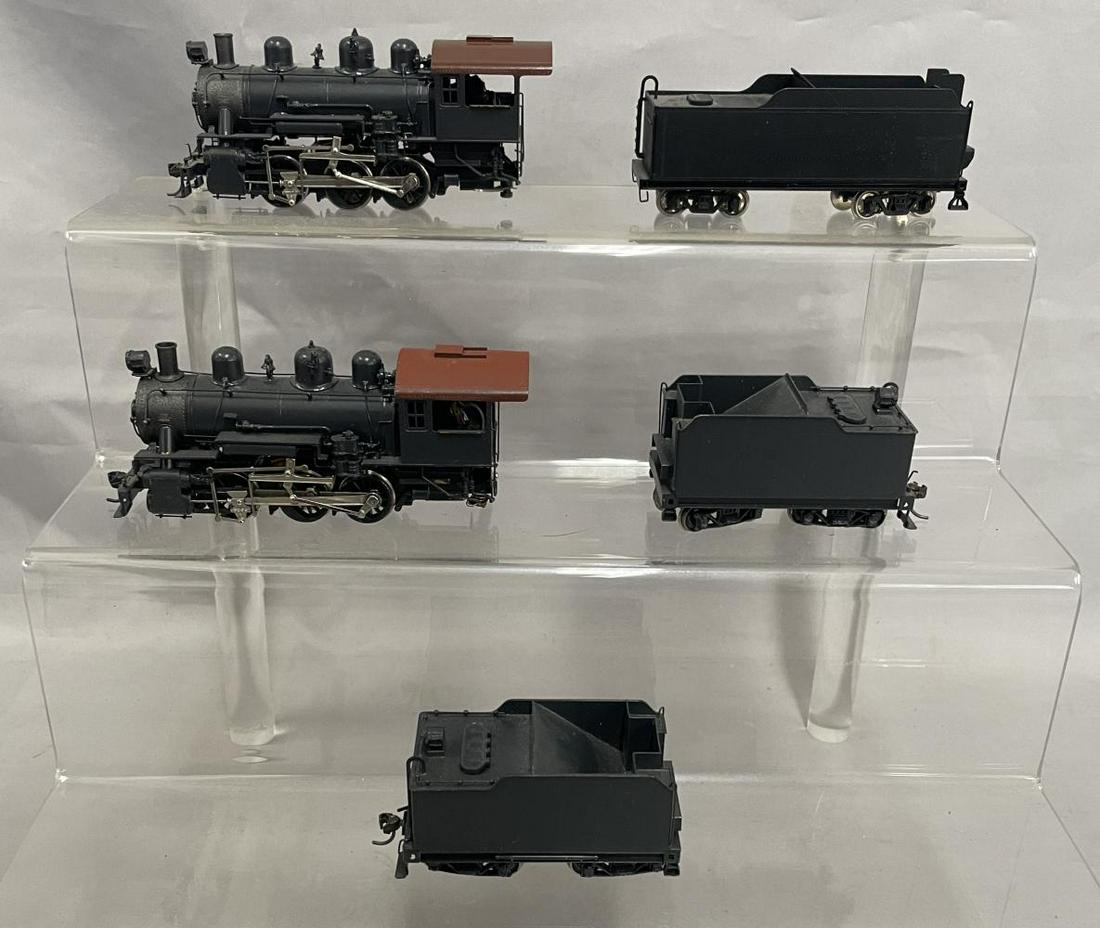 Brass HO Steam Locos & Extra Tender: Includes 2 Alco Brass PRR 0-6-0 steam switchers and tenders with an extra tender. All are factor painted, unlettered and show light playwear.