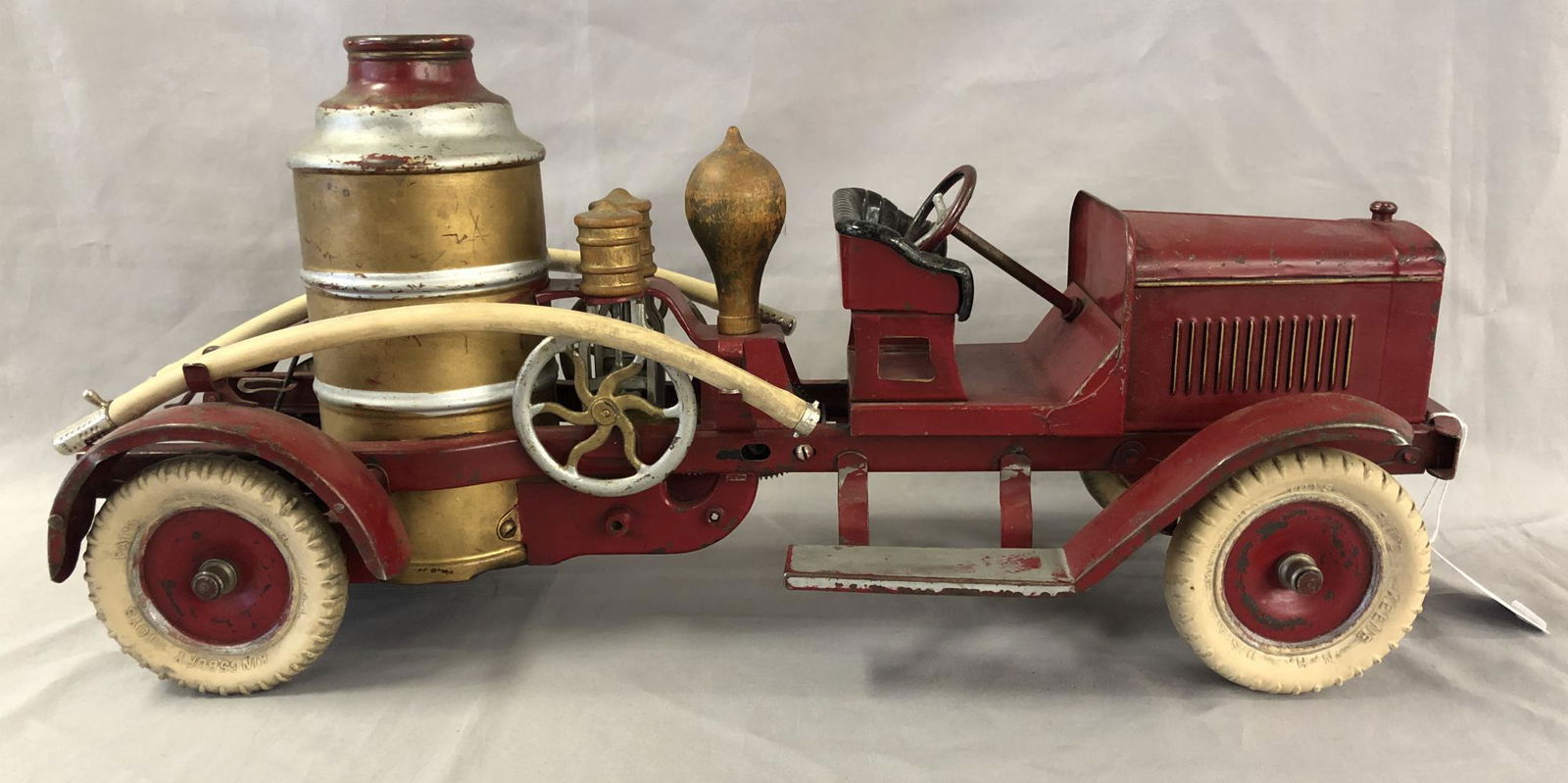 Large Kingsbury Fire Pumper (1 of 5)