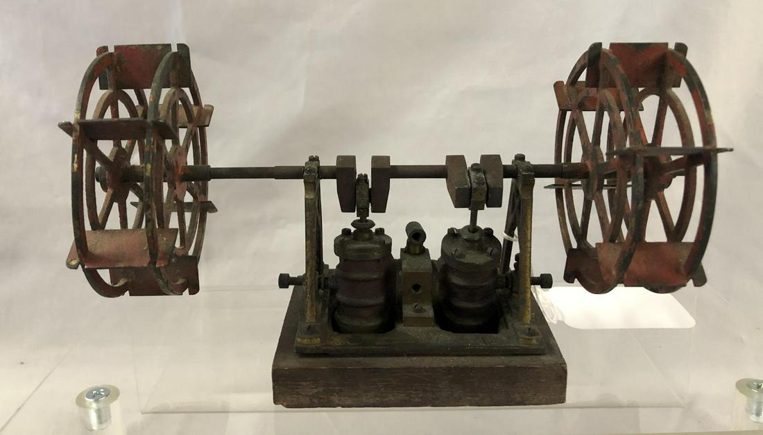 Unusual Double Lung Paddlewheel Motor (1 of 3)
