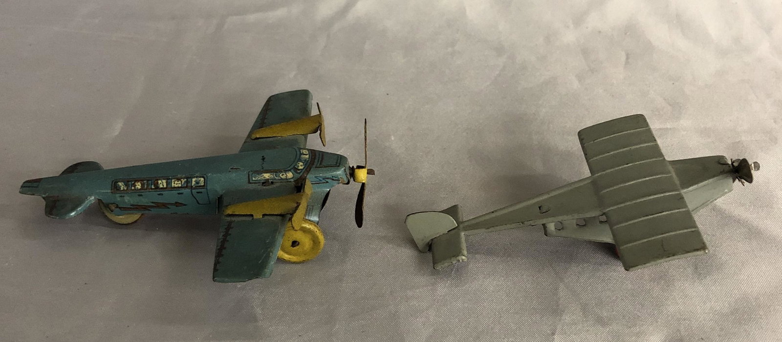 2 Small Tin Airplanes (1 of 4)