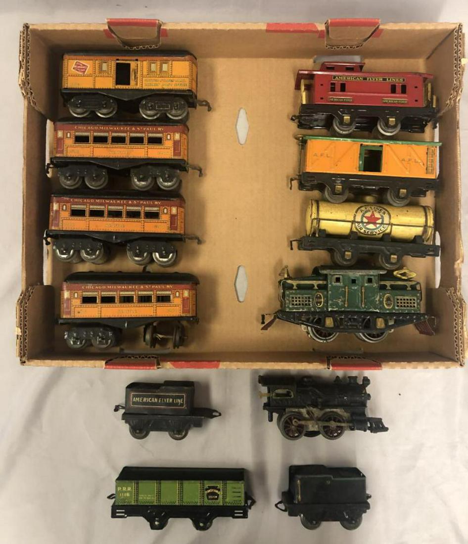 Large Lot American Flyer Pre War Trains (1 of 2)