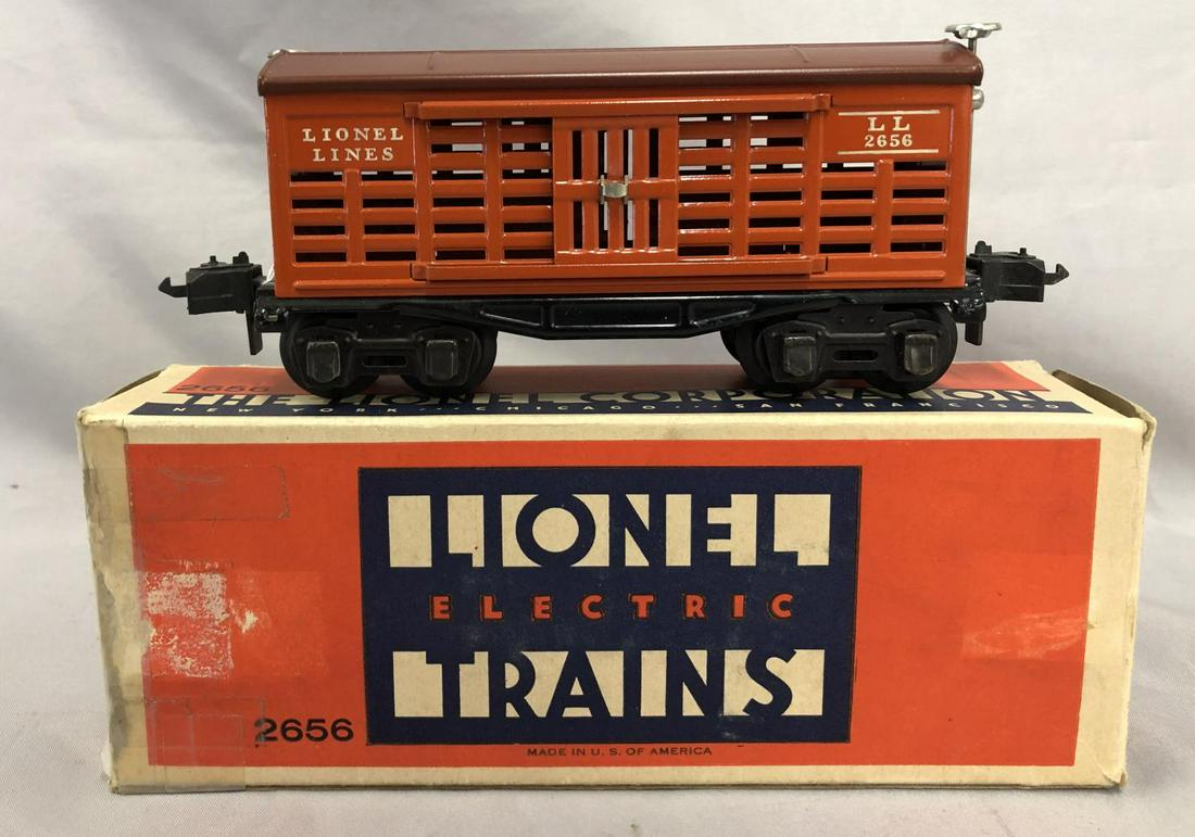 LN Boxed Lionel Late 2656 Stock Car (1 of 5)