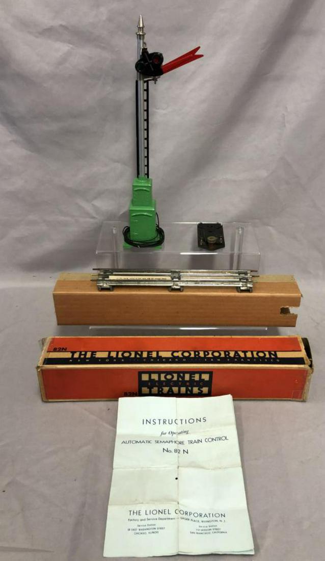 Super Boxed Lionel 082N Semaphore (1 of 6)