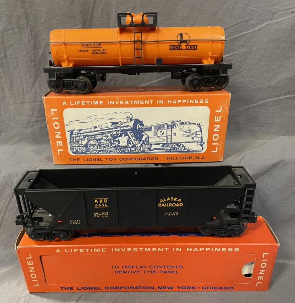 Nice Boxed Lionel 6636 & 6315 Freights (1 of 5)