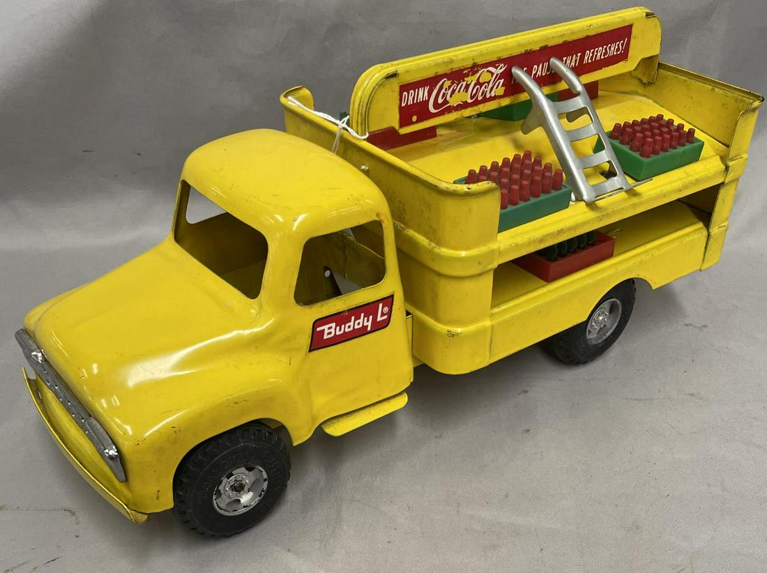 Clean Buddy L Coca-Cola Truck (1 of 3)