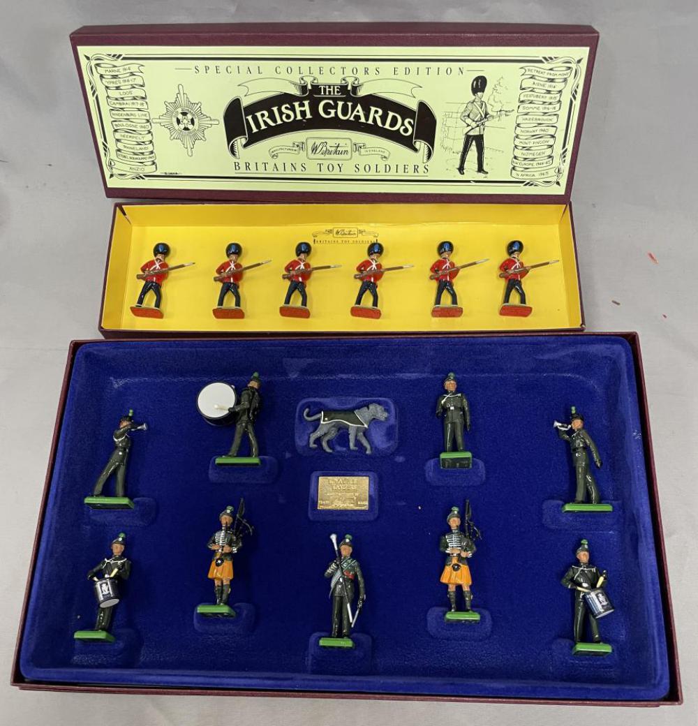 2 Boxed Modern Britains Irish Soldier Sets (1 of 2)