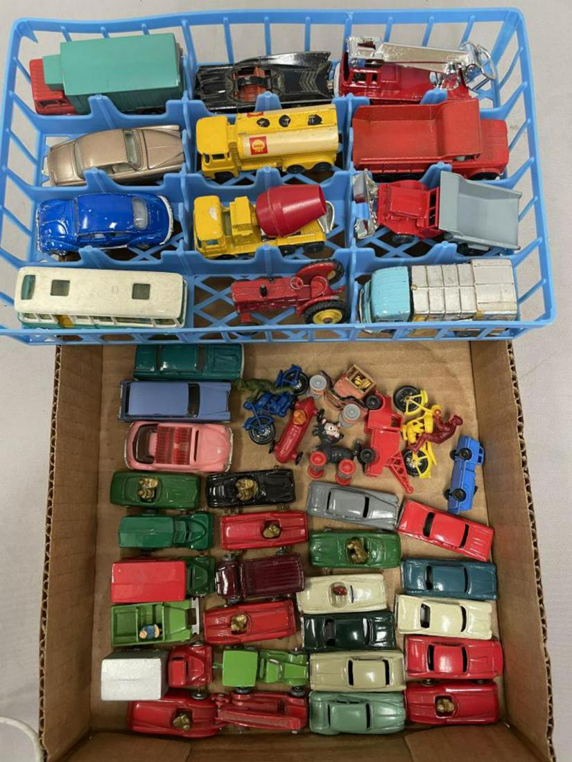 Large Lot Japanese and Husky Vehicles (1 of 5)