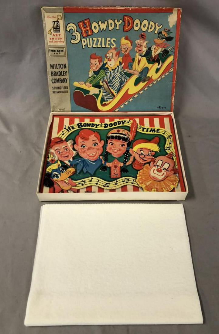 Howdy Doody Puzzle Set Boxed. (1 of 3)