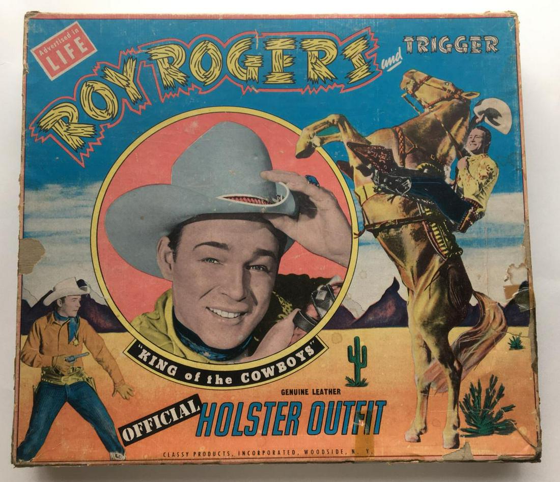 Roy Rogers Holster Set Boxed.: Holster with one pistol by Classy Productions. Gun is not working.