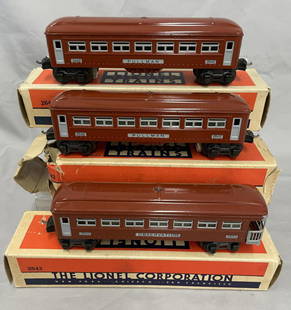 Super Boxed Lionel 2642 Passenger Cars: 1941/2. Includes 2 #2642 Pullmans; 2643 Observation. They are equipped with low couplers and are n ear like new with boxes, 1 is incomplete. Nice cars!