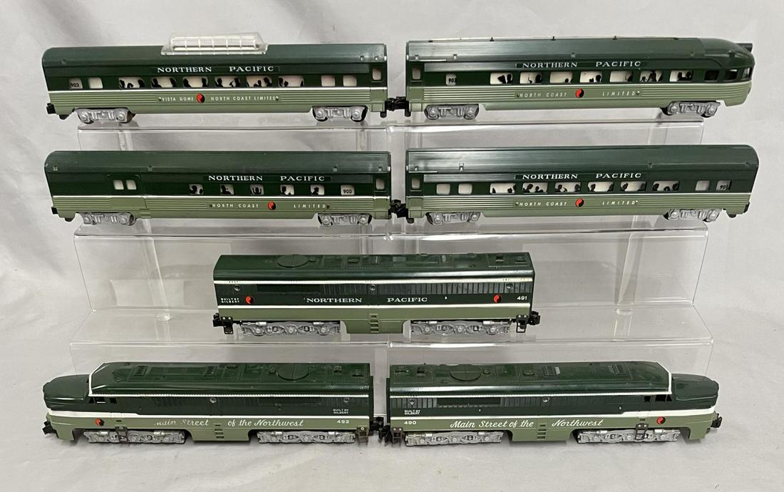 Nice American Flyer NP ABA Passenger Set: S Gauge. Includes a 490, 1 & 2 NP PA Alco ABA Diesel. Nice matched examples, AA just missing top horns; 900 Combine; 901 Coach; 902 Vista-Dome; 903 Observation. All match nicely and over-all show ligh