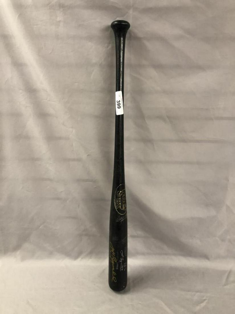 Jeff Bagwell Signed Bat. (1 of 4)