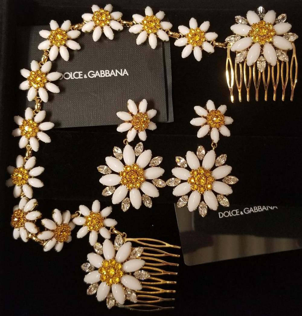 Dolce & Gabbana. Floral Hair Piece and Earrings. (1 of 6)