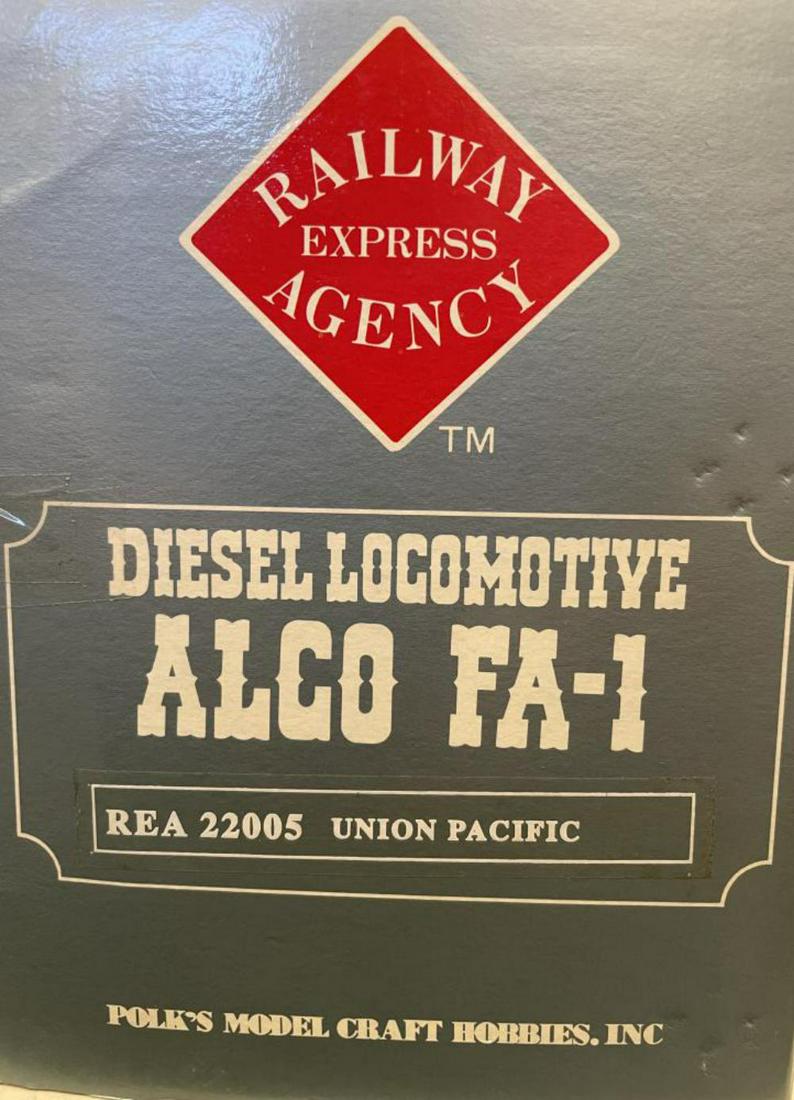 REA G Gauge 22004 UP FA-1 Diesel: Nice powered diesel, that appears like new with box.
