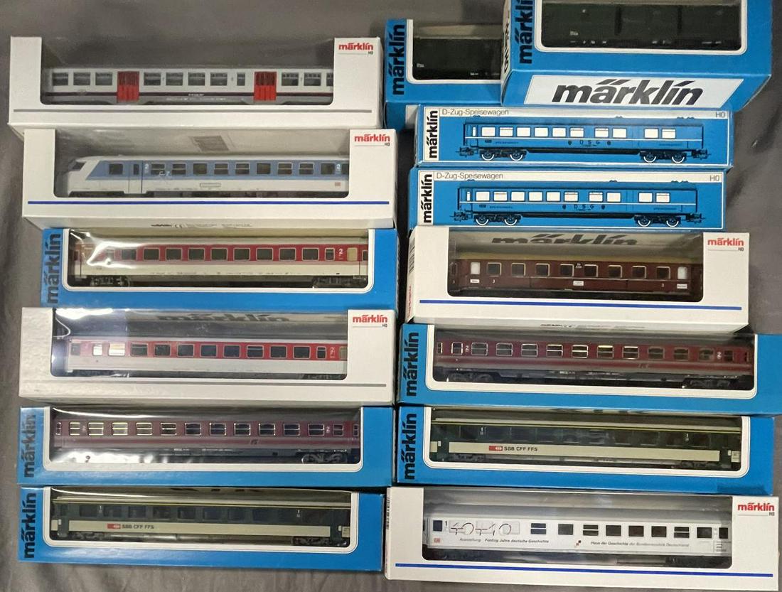 14 Assorted Marklin HO Passenger Cars (1 of 3)
