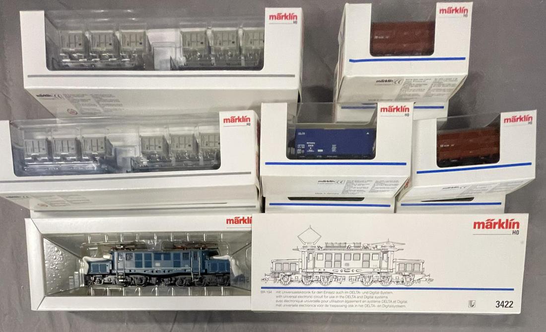 11pc Marklin HO DB Electric Freight Set (1 of 3)